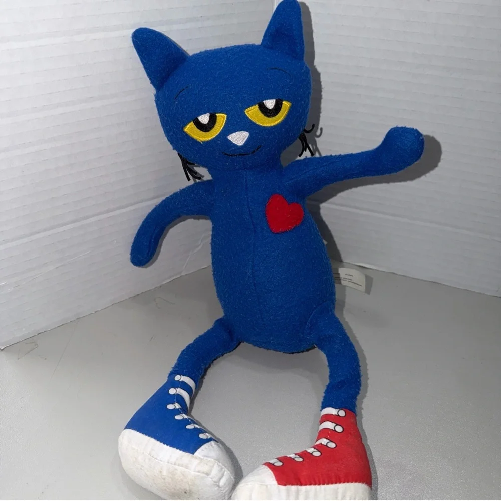 Pete the Cat Plush Toy with Red Heart